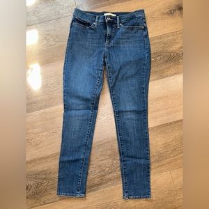 Levi’s 311 Shaping Skinny Stretch Jeans